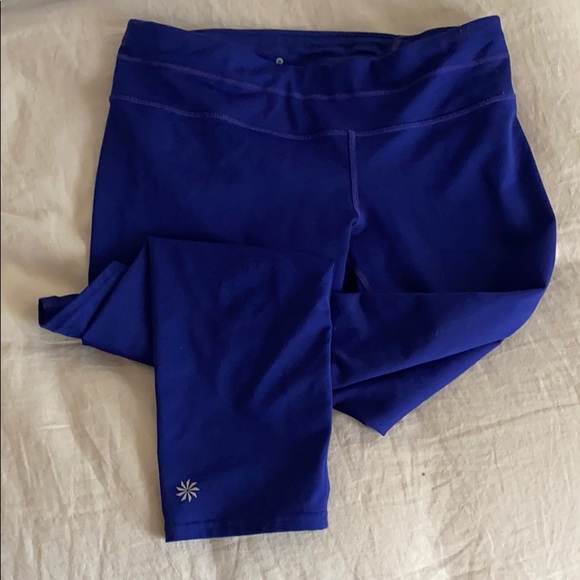 Athleta Pants - Athleta Capri leggings